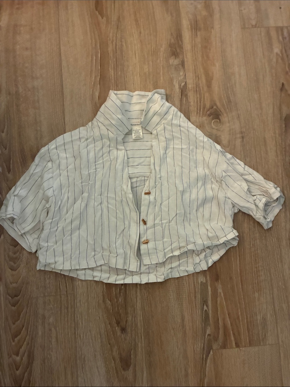 URBAN Romantics Cream & Navy Cropped Striped Button Top